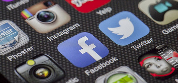 SOCIAL NETWORK: UNA GABBIA PER I GIOVANI?